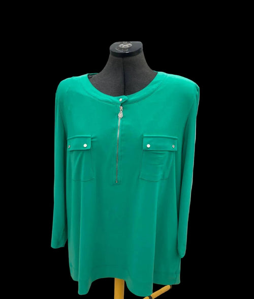 Turquoise Anne Klein blouse with front zipper and chest pockets