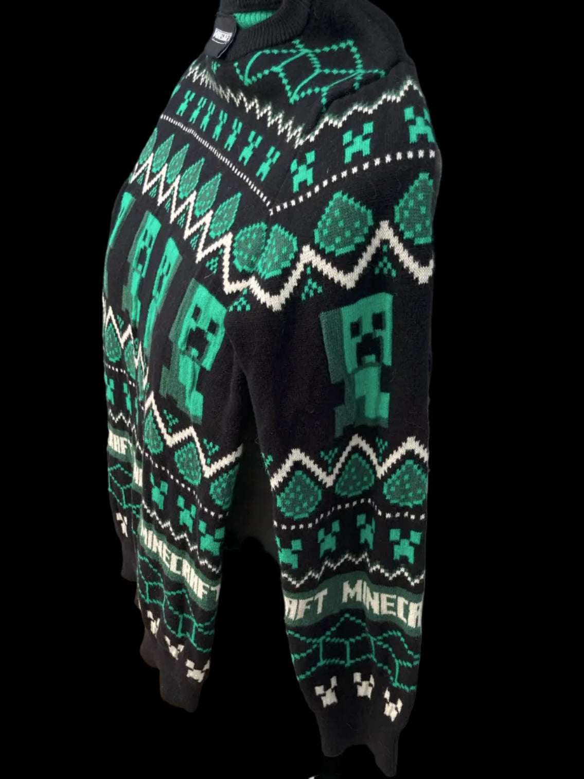 Minecraft boys Christmas sweater with pixelated Creeper and pattern